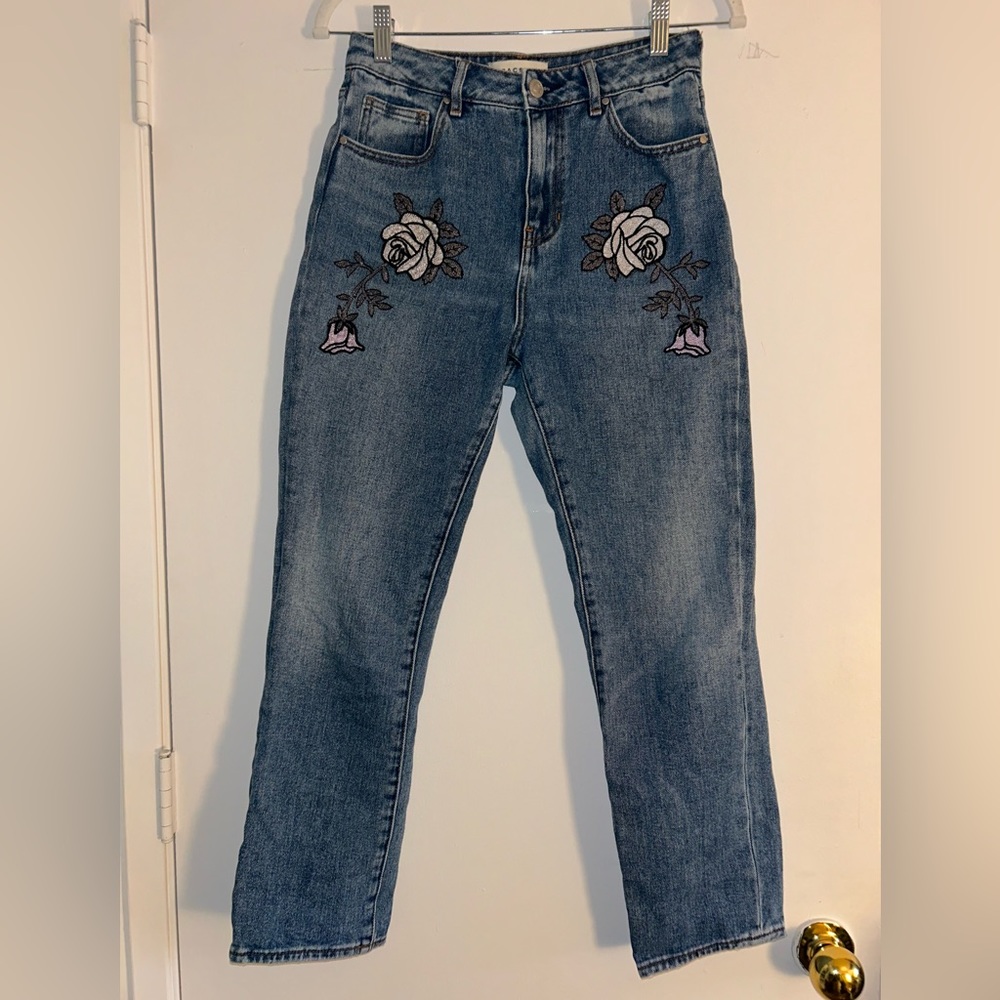 PacSun Floral Embroidered Mom Jeans